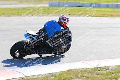 media/Jan-20-2023-Fastrack Riders (Fri) [[f2ad32aba3]]/Level 1/session 3 turn 9/